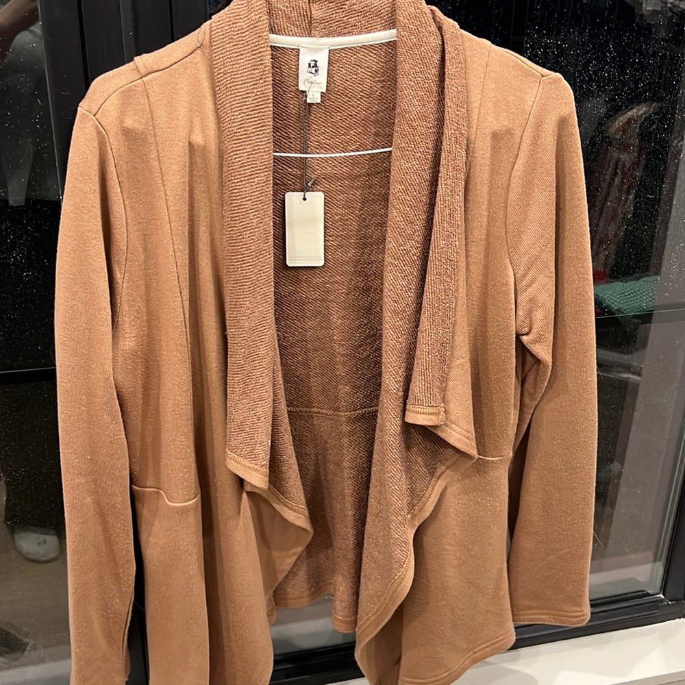 Camel Sweater/Cardigan - Size L